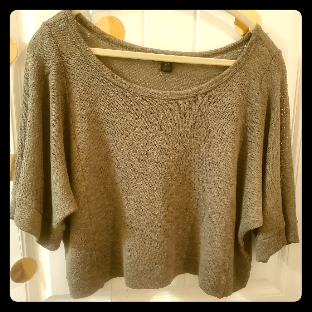 Twenty one flowy comfortable top